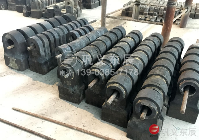合金耐磨錘頭破碎機(jī)配件生產(chǎn)廠(chǎng)家